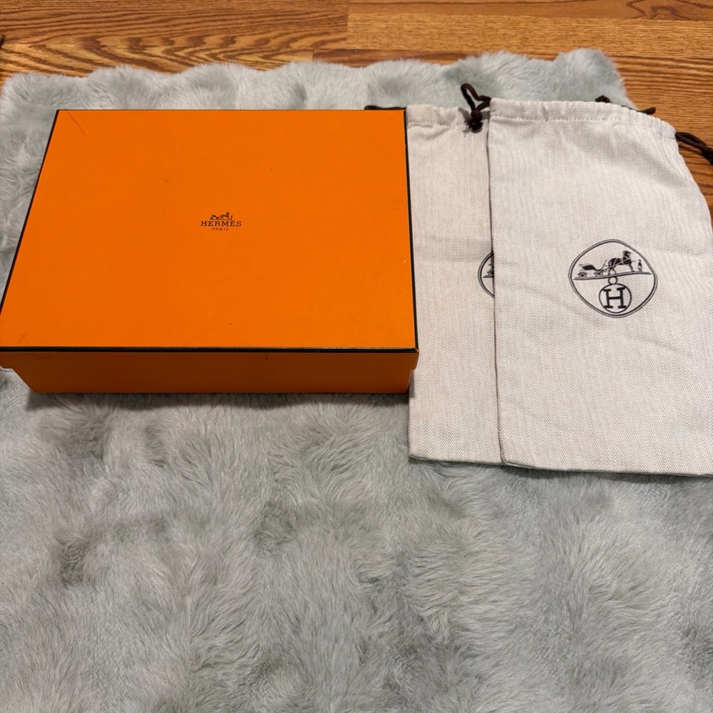 Hermes La Maison Vibrant Orange Box with Cream Pouches